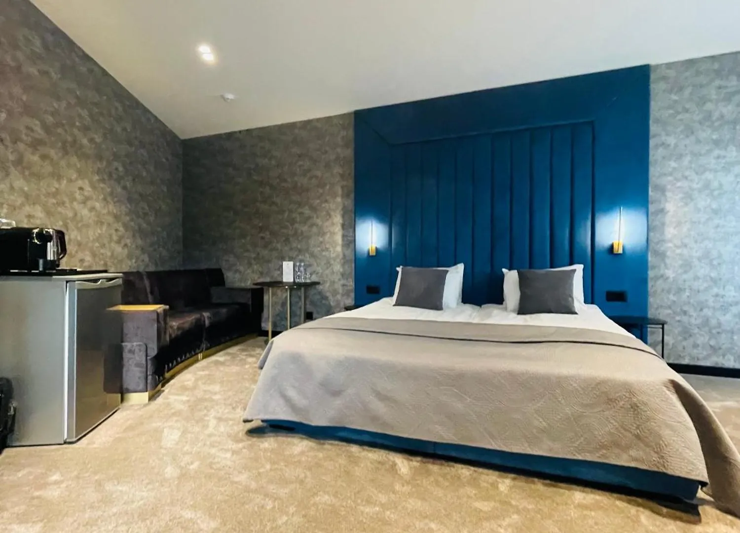 Lotus Luxury Rooms Varna 0*,